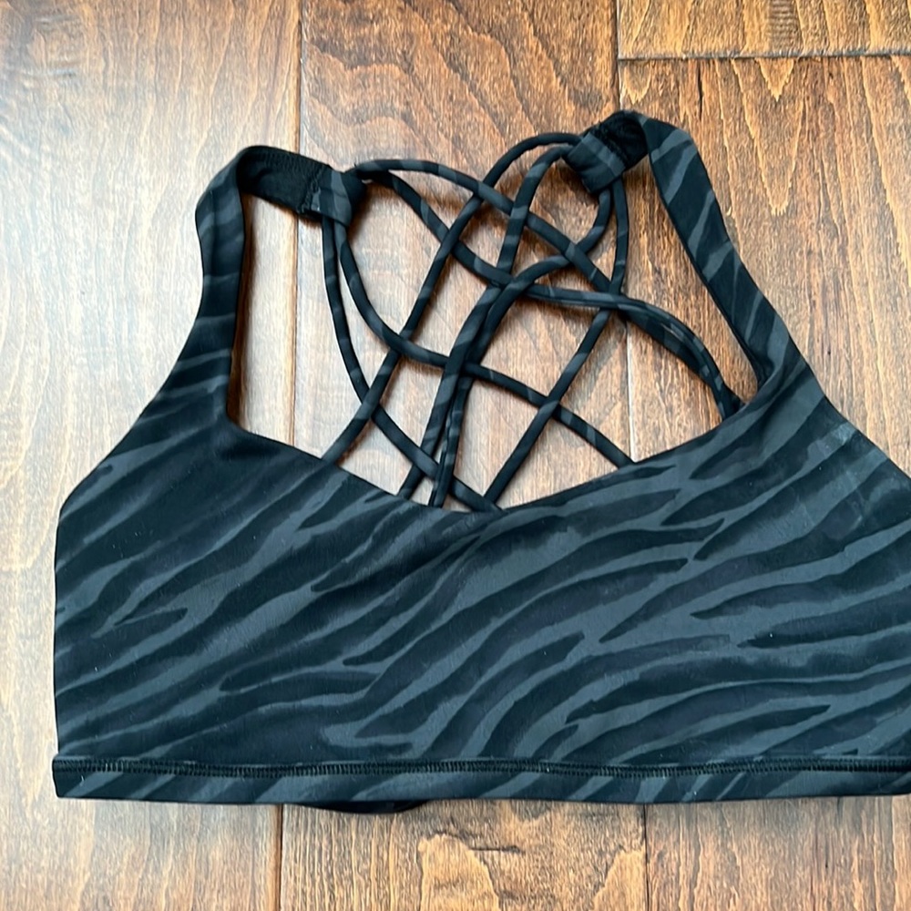 Lululemon Free To Be Wild 6
